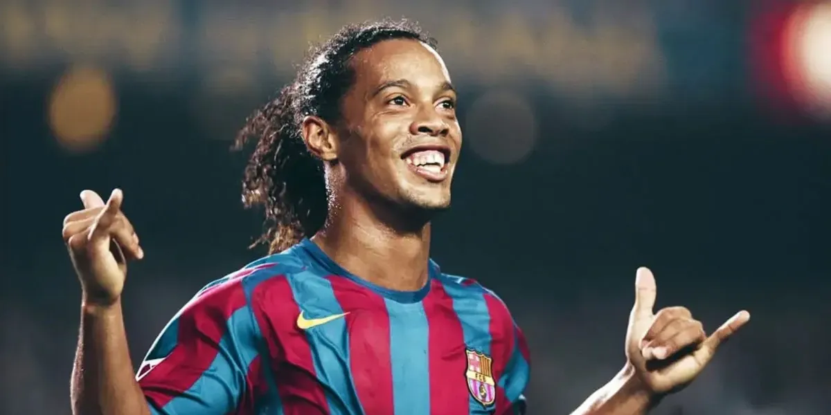 Ronaldinho isi sarbatoreste aniversarea de 45 de ani 